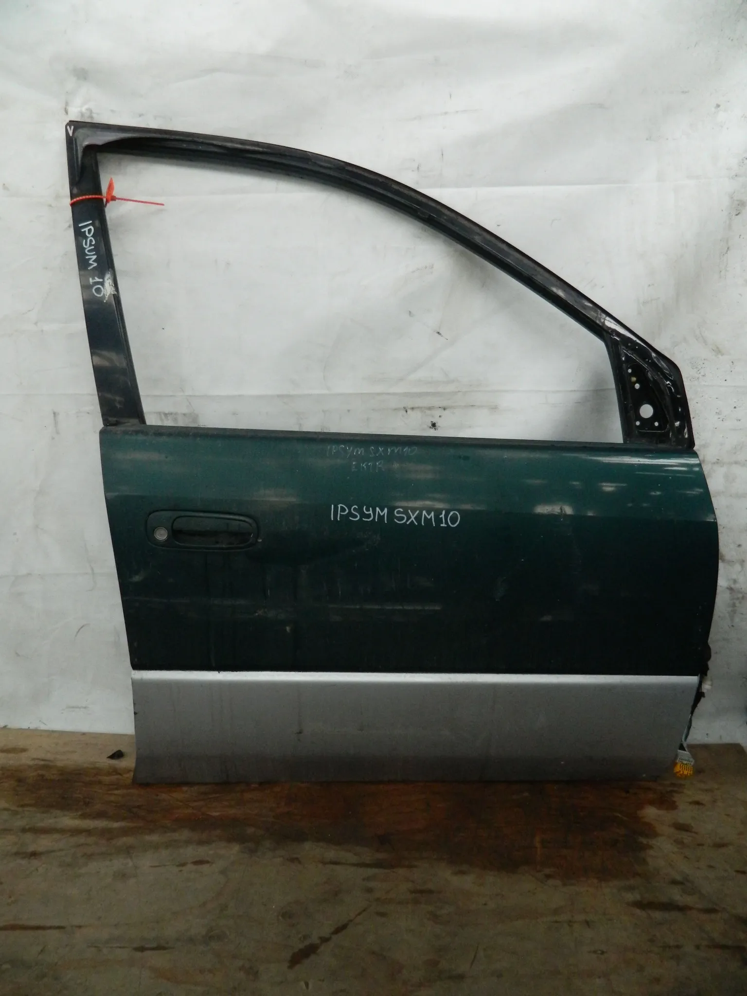 Дверь TOYOTA IPSUM SXM10 Перед Прав (Контрактный) 72355882