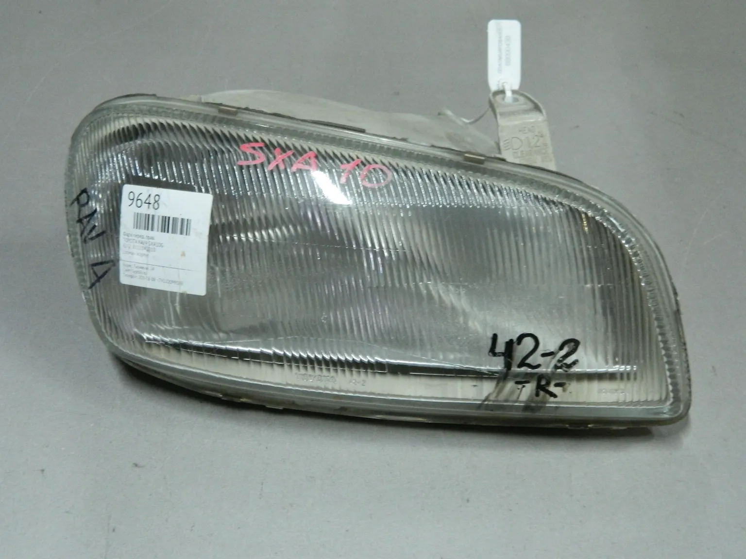 Фара TOYOTA RAV4 SXA10 Перед Прав 422 (Контрактный) 68000430