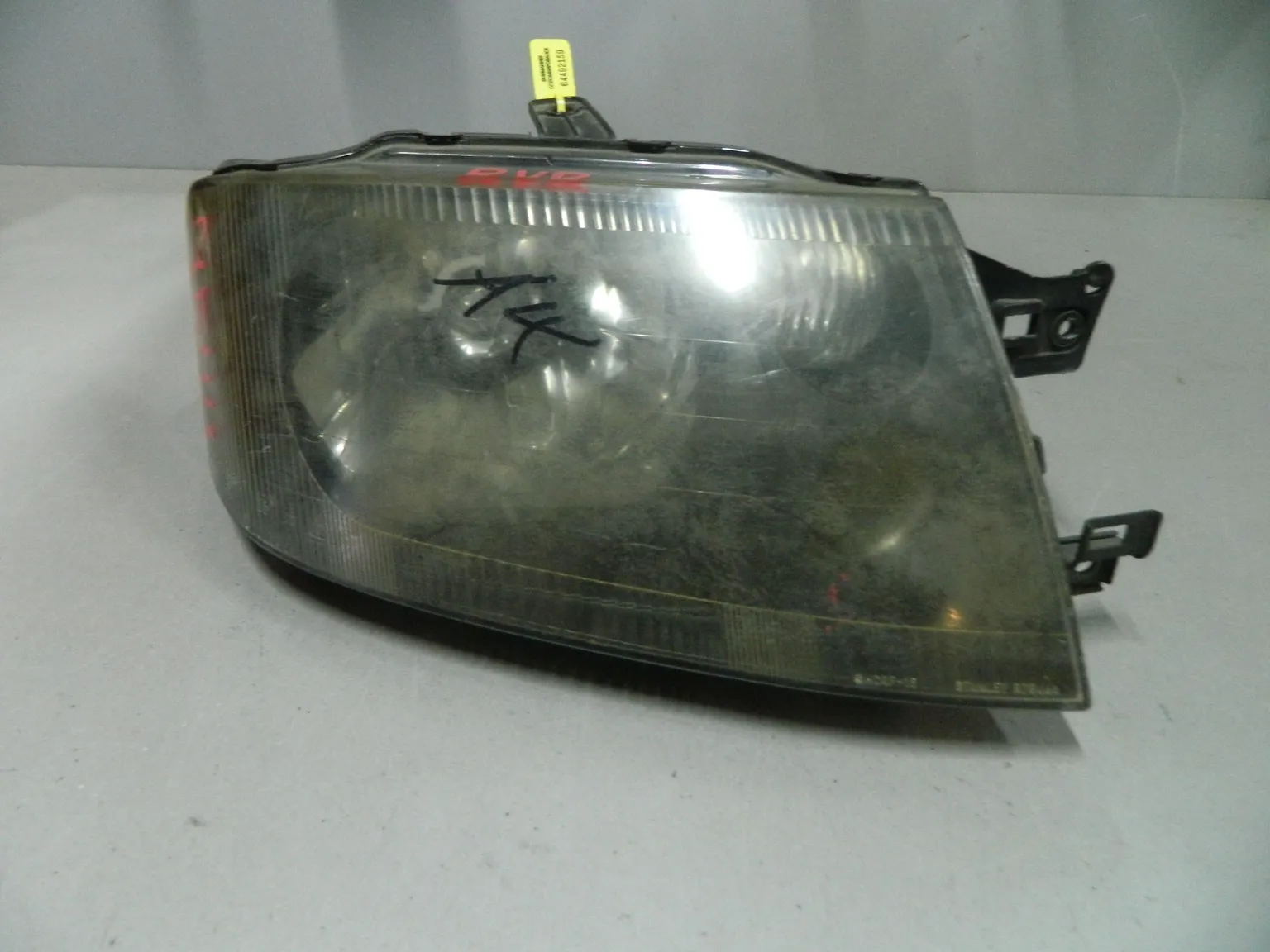 Фара MITSUBISHI RVR N61W Перед Прав 7544 (Контрактный) 64492159