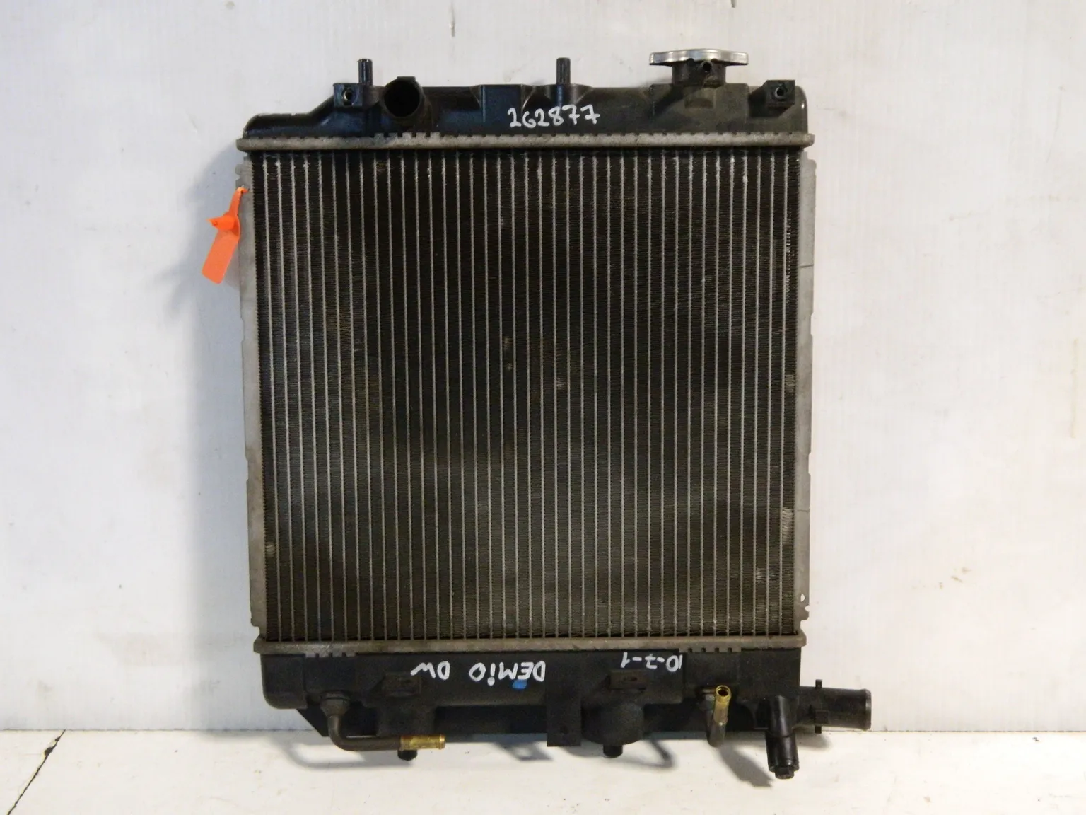 Радиатор ДВС MAZDA DEMIO DW3W (Контрактный) 65243402