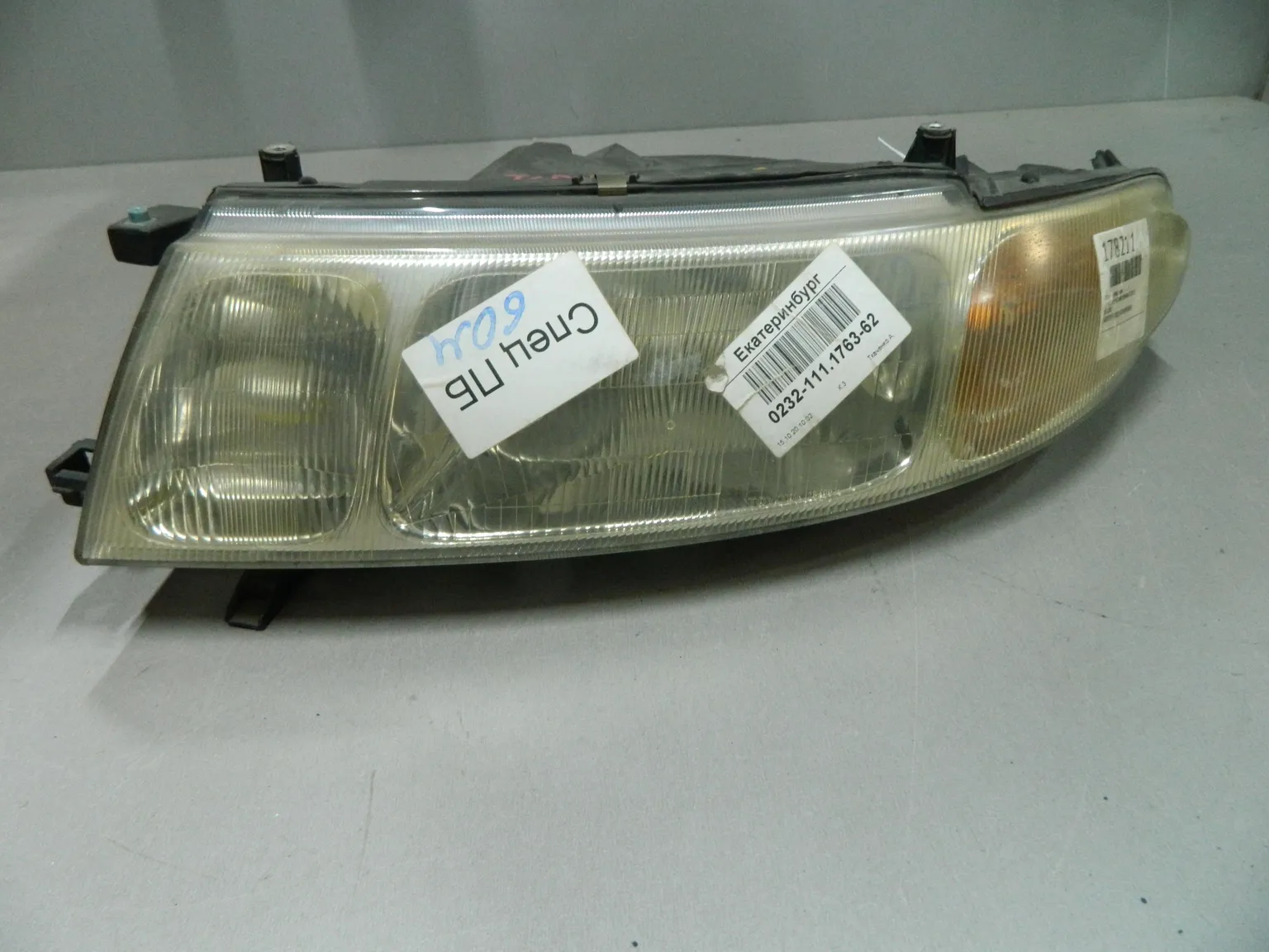 Фара TOYOTA ESTIMA EMINA TCR10 Перед Лев 28100 (Контрактный) 03344611