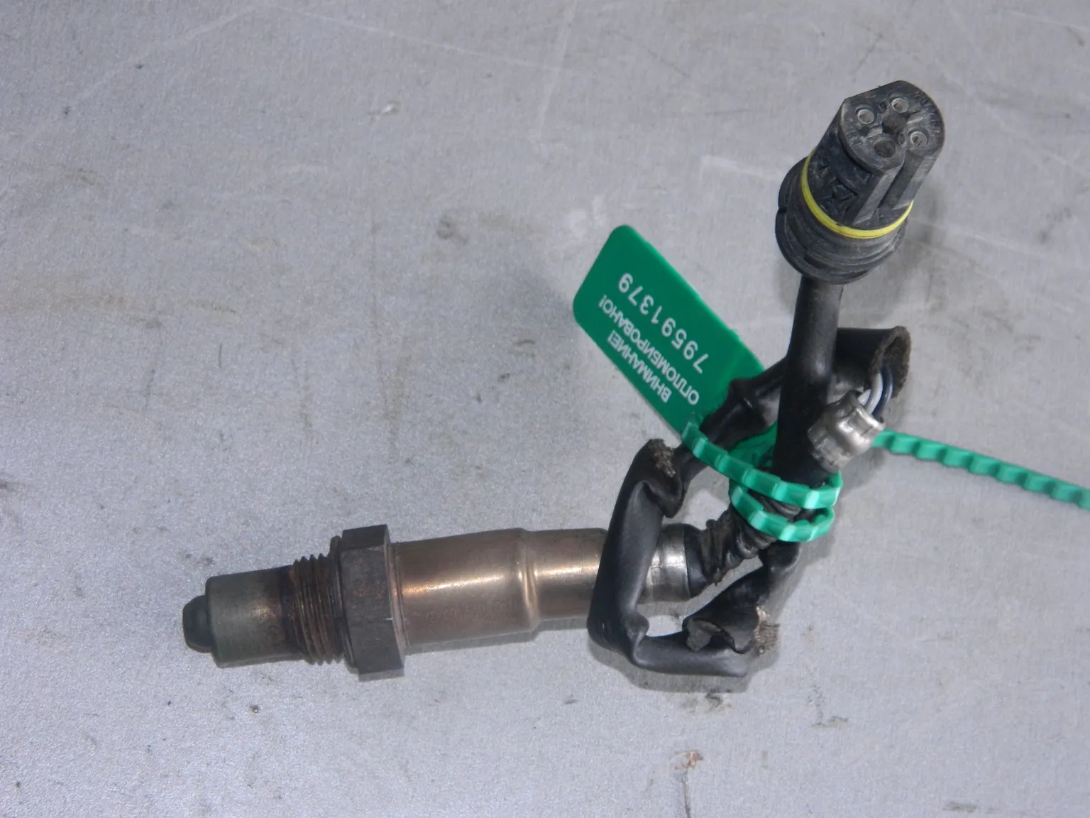 Датчик кислородный MERCEDES-BENZ (Контрактный) 79591379