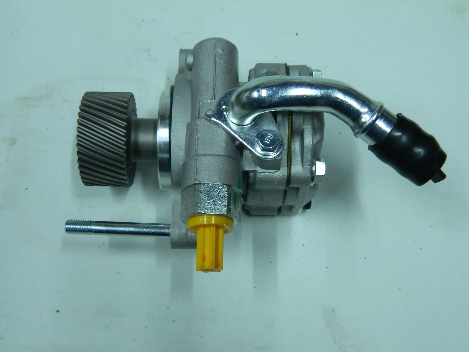 Насос ГУР GENERAL PARTS UR5632600C MAZDA BT-50 2.5TD 06-11 / FORD RANGER 98-07