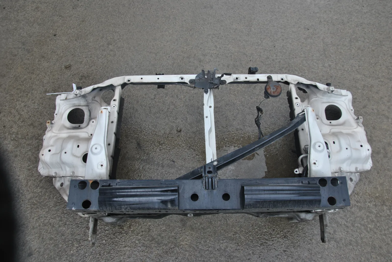 Рамка радиатора TOYOTA TOWN ACE NOAH CR42 (Контрактный) 45984834