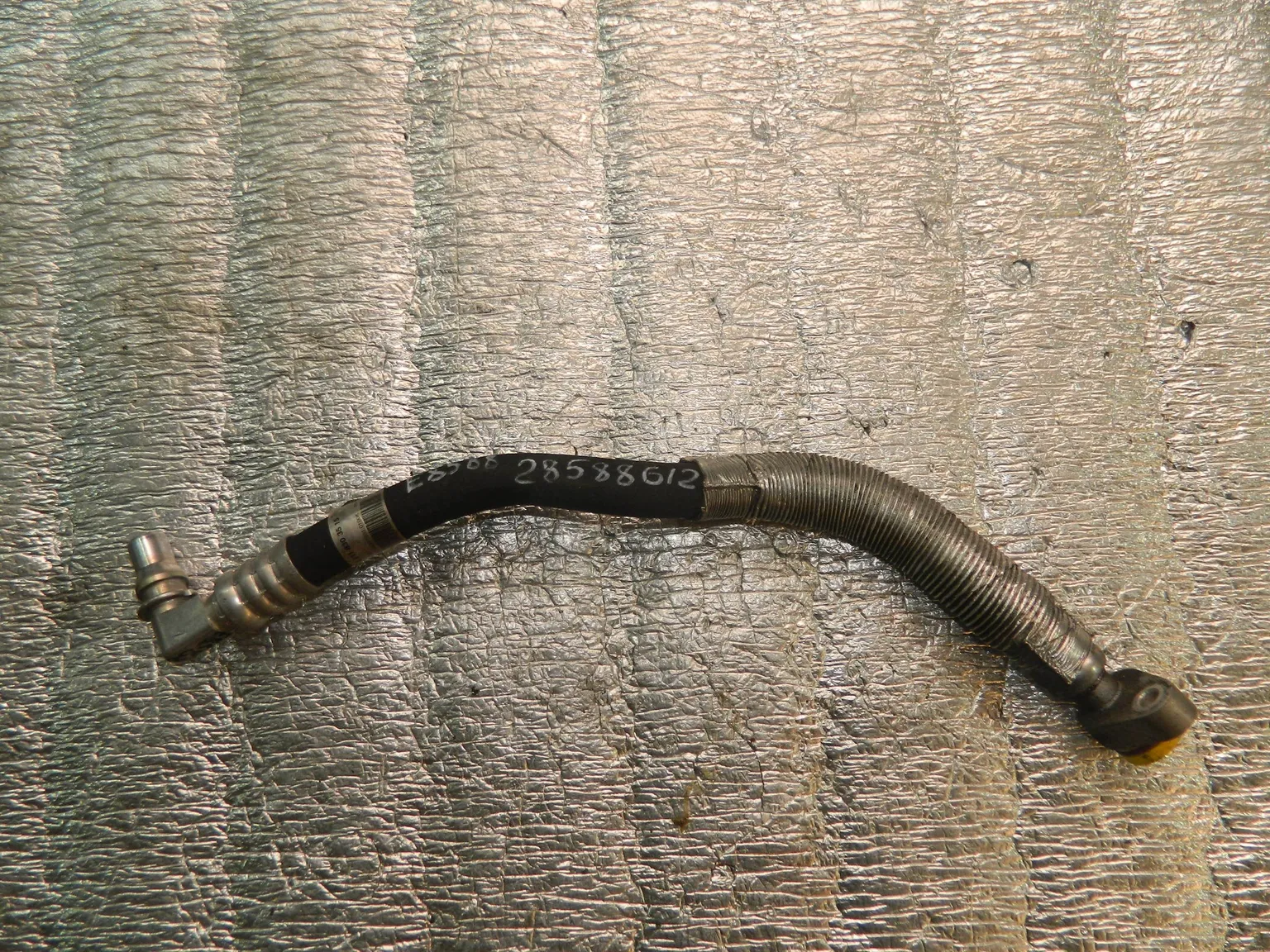 Трубка кондиционера MERCEDES-BENZ E-CLASS W211 (Контрактный) 28588612