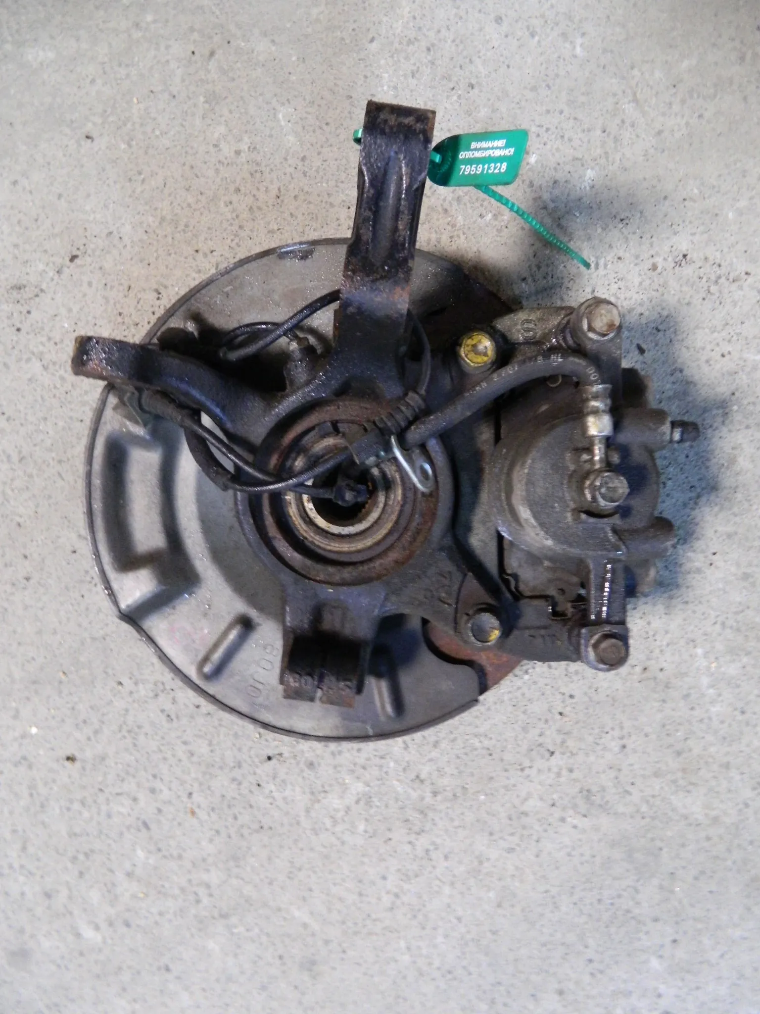 Ступица SUZUKI SX4 YA11S Перед Лев (Контрактный) 79591328