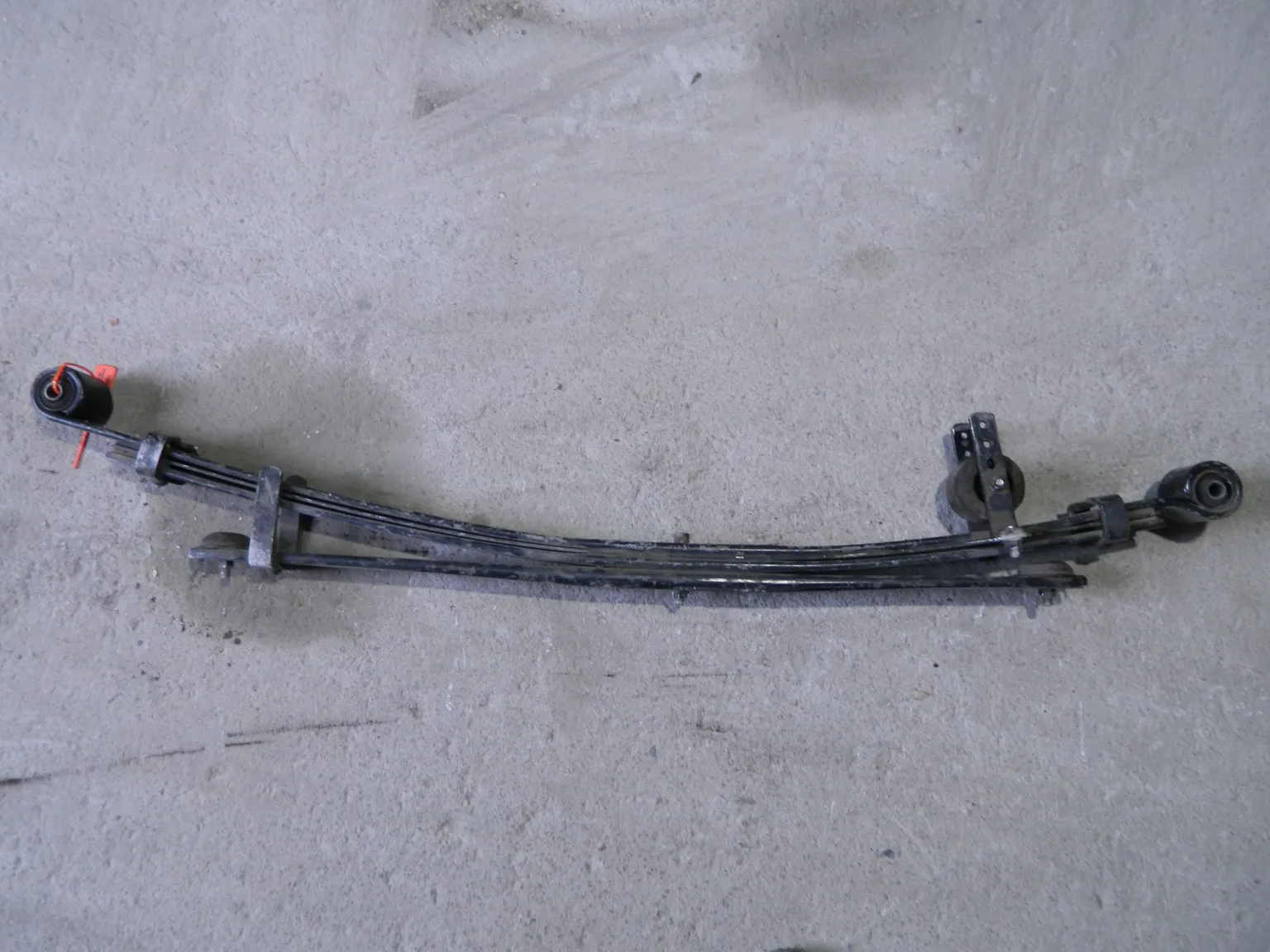 Рессора TOYOTA HIACE KDH201 Зад (Контрактный) 65243684