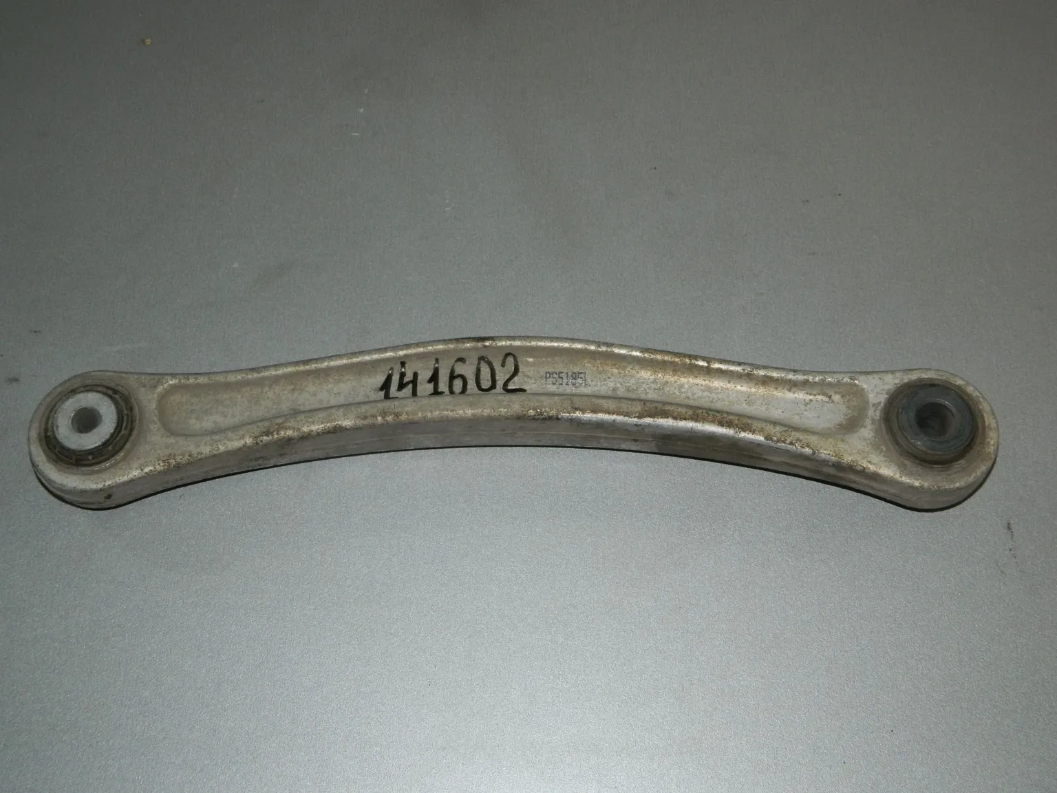 Рычаг подвески AUDI Q7 4L BAR Зад (Б/У) 141602