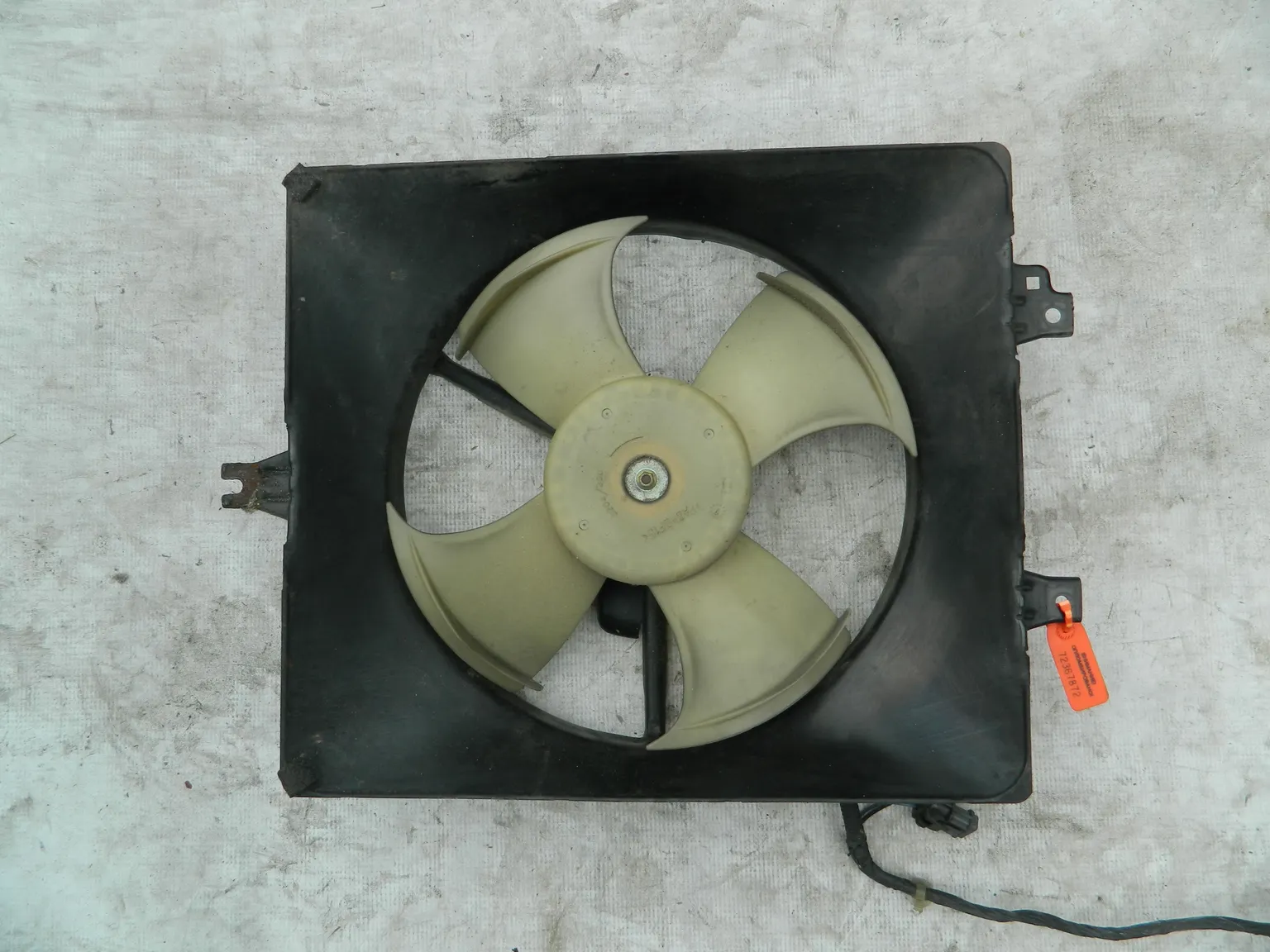 Диффузор радиатора HONDA INSPIRE UA4 J25A (Контрактный) 72367872