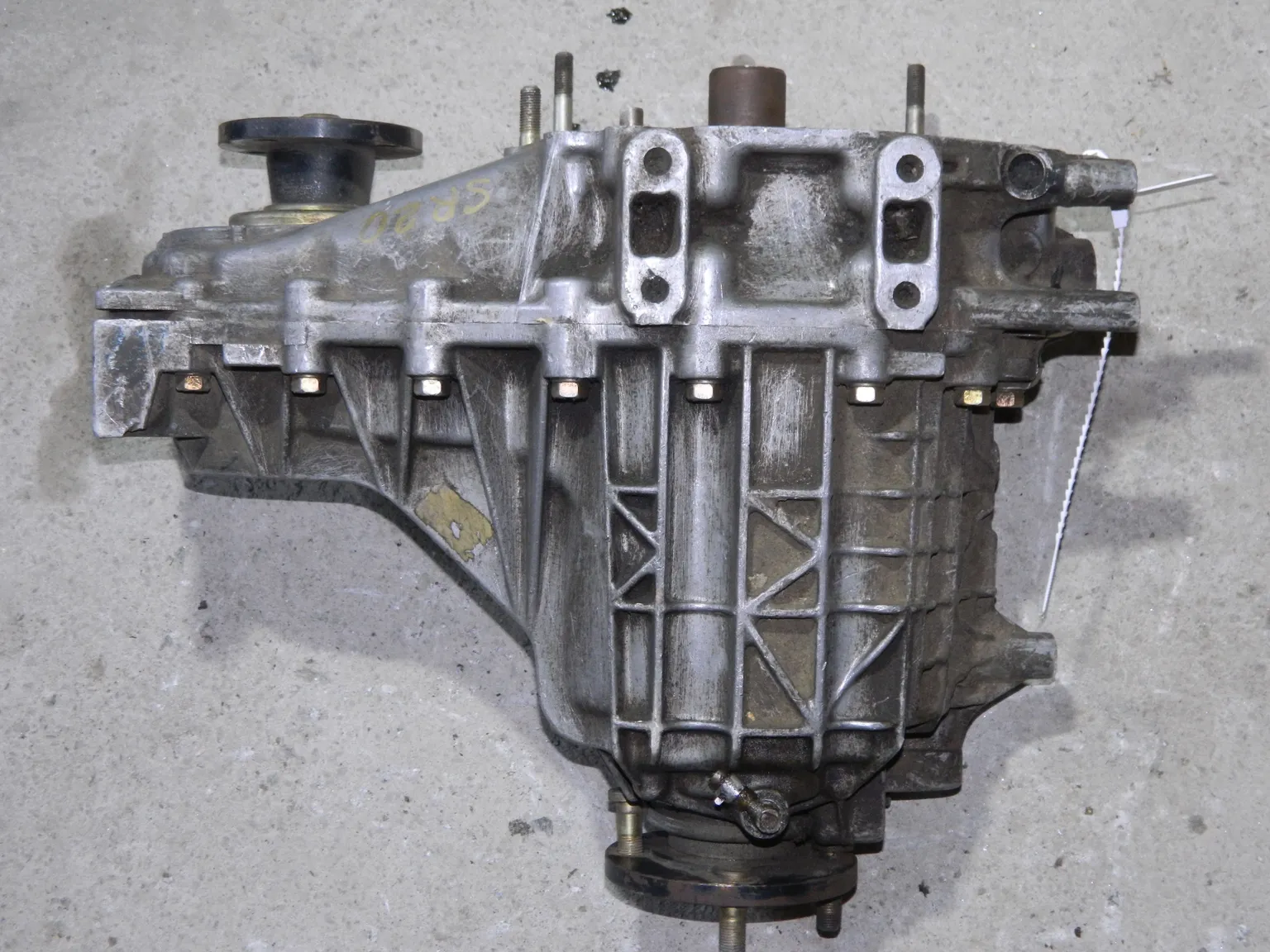 Раздаточная коробка NISSAN SERENA C23 (Контрактный) 69586459