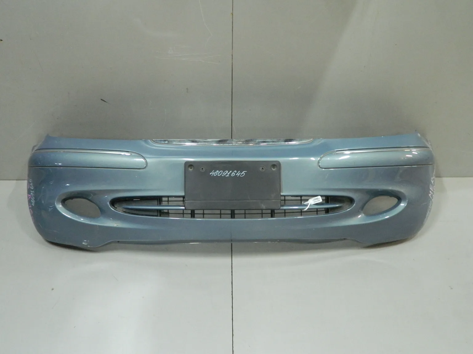 Бампер передний MERCEDES-BENZ A-CLASS W168 (Контрактный) 46091645