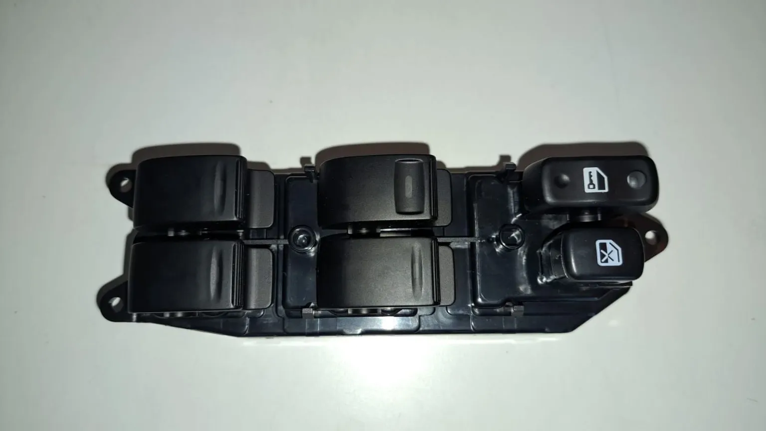 Блок управления стеклоподъемниками GENERAL PARTS 8404048020 LEXUS RX300 97-03