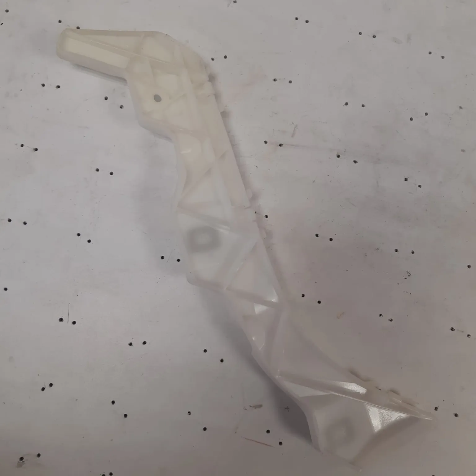 Кронштейн бампера MAZDA GJ6A502H1E MAZDA 6