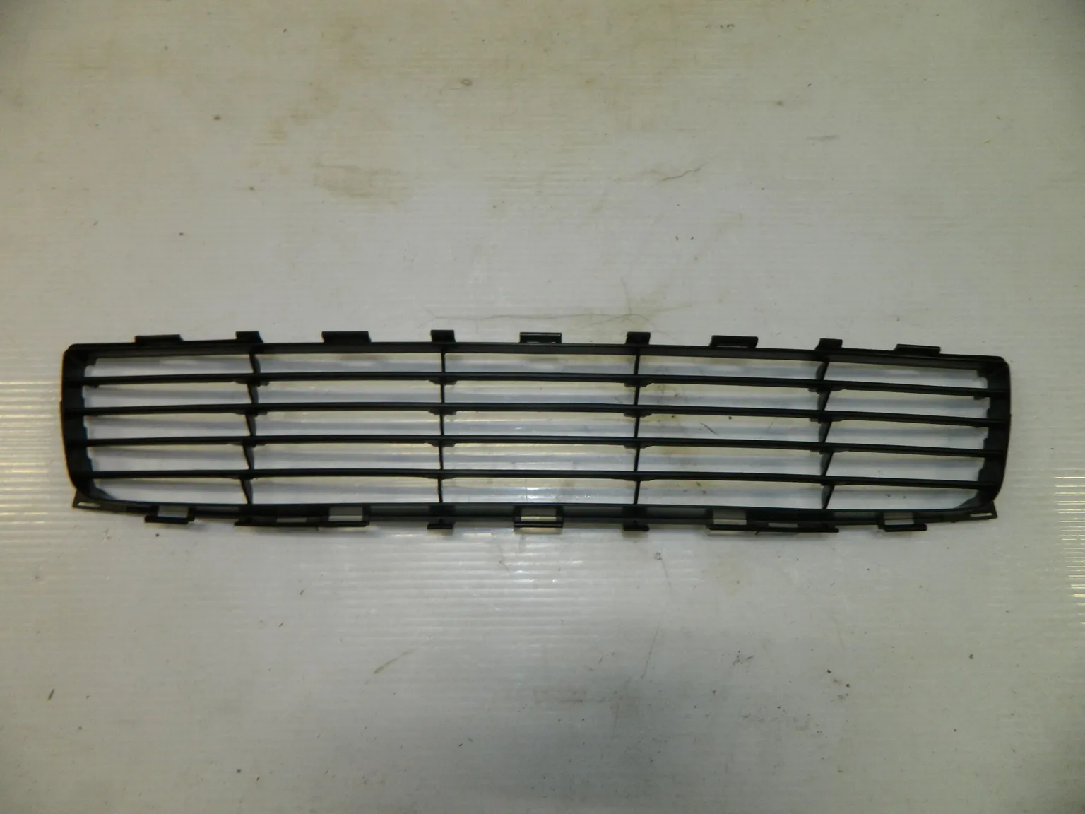 Решетка бампера API TY290000G0000 TOYOTA Auris