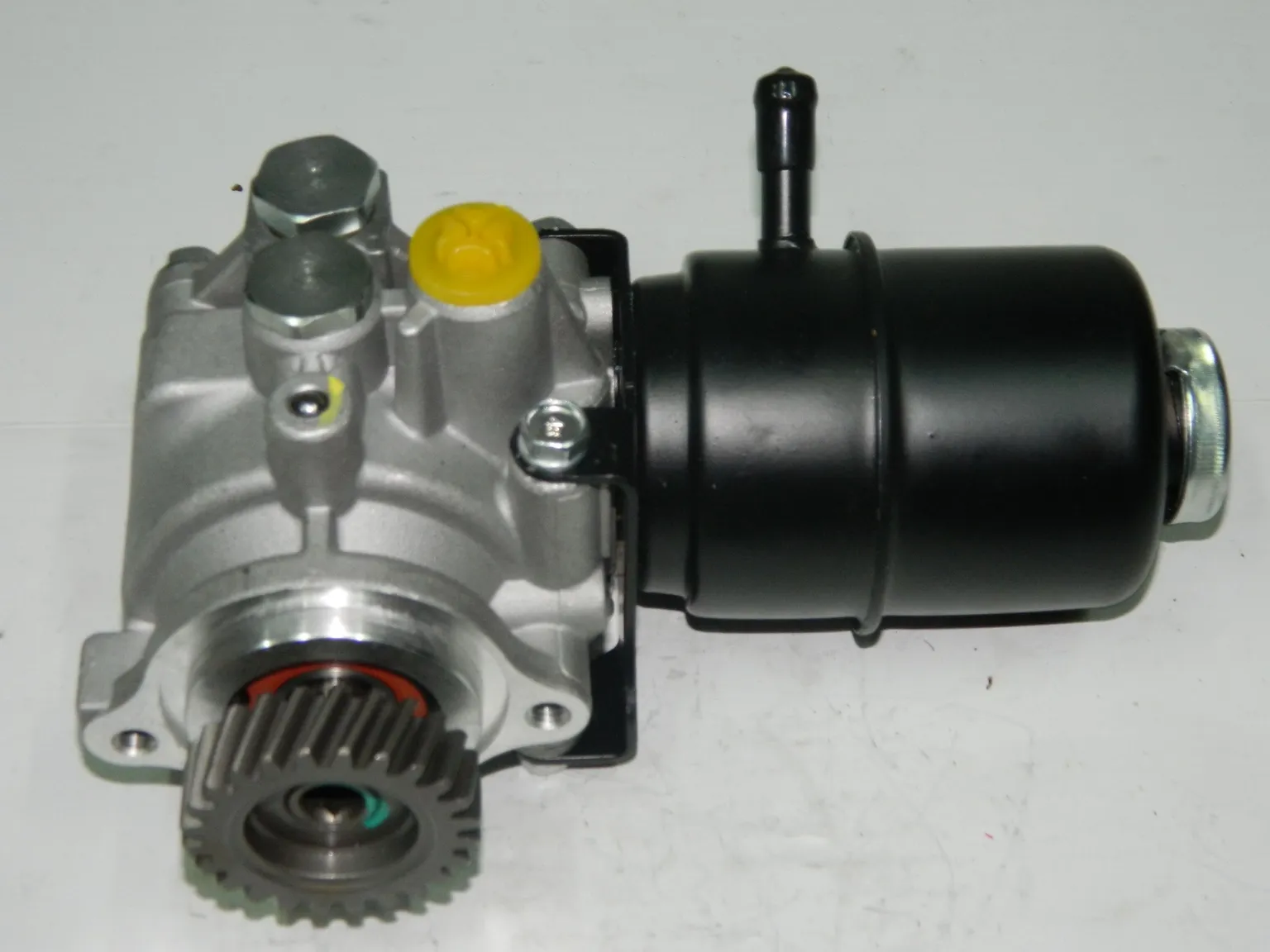 Насос ГУР GENERAL PARTS MR223480 MITSUBISHI PAJERO V68W, V78W 4M41