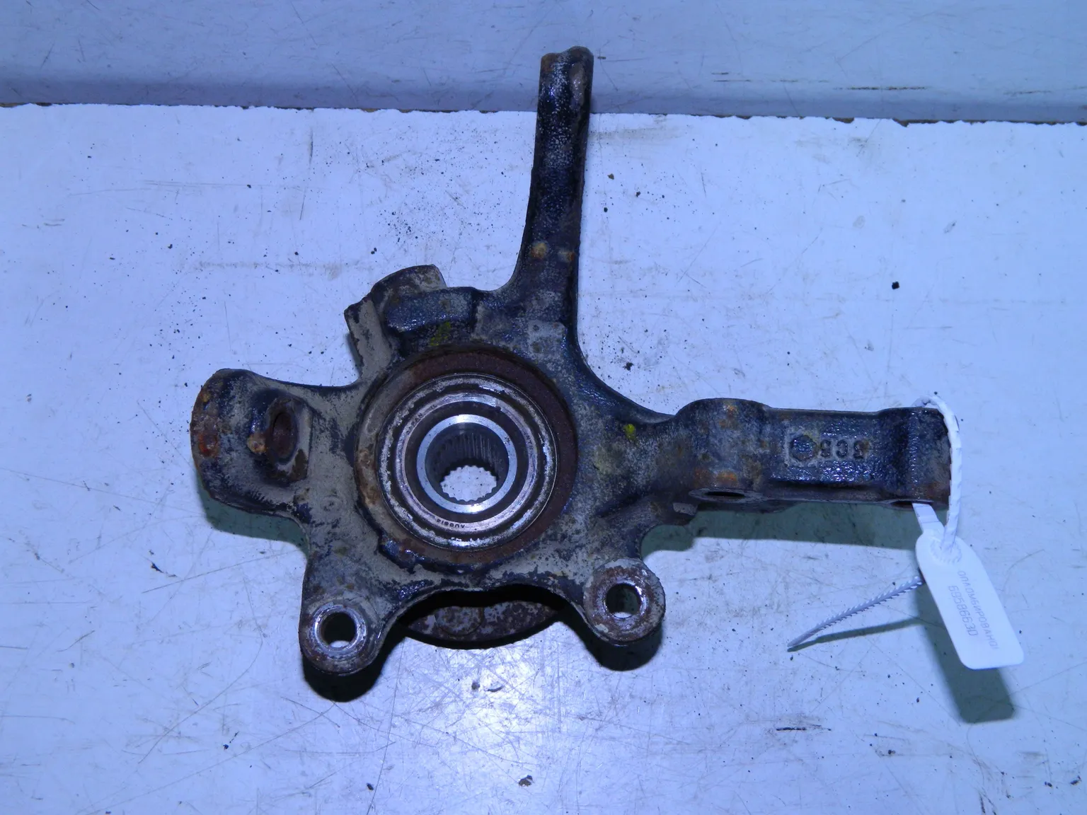 Ступица NISSAN AD Y11 Перед Лев (Контрактный) 69586630