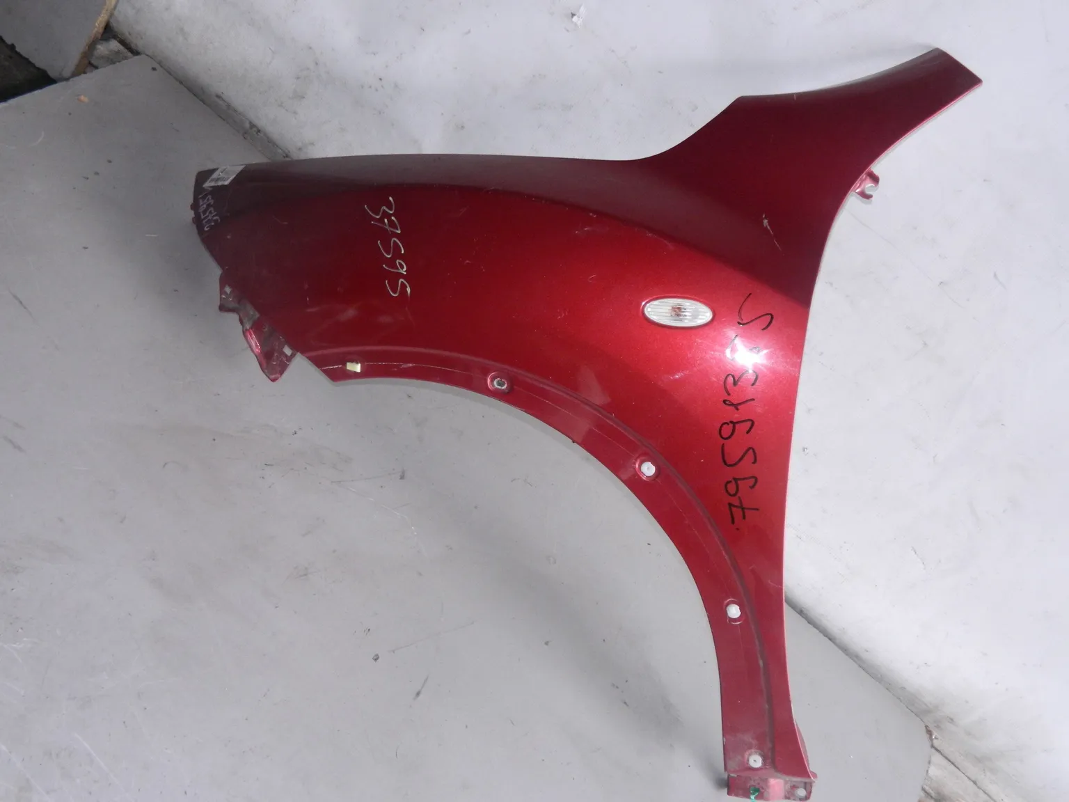 Крыло NISSAN JUKE YF15 Перед Лев (Контрактный) 79591355