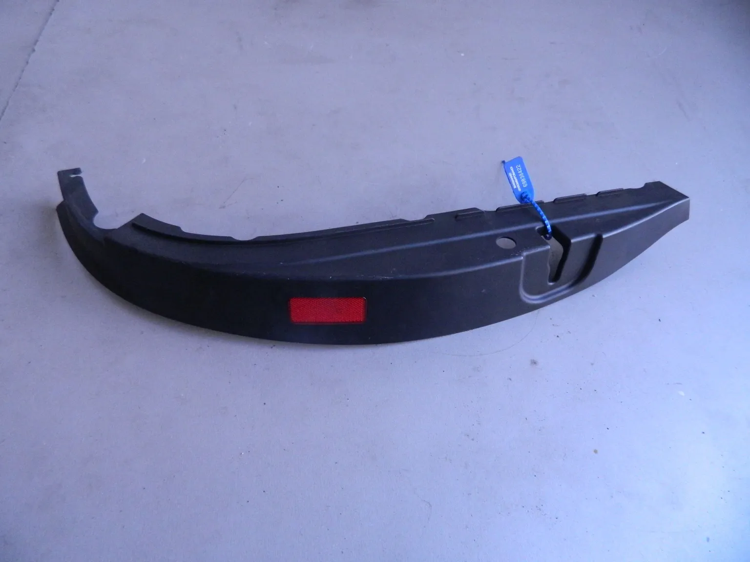 Накладка замка двери HYUNDAI EQUUS VI G6DJ Перед Прав (Б/У) 69838422