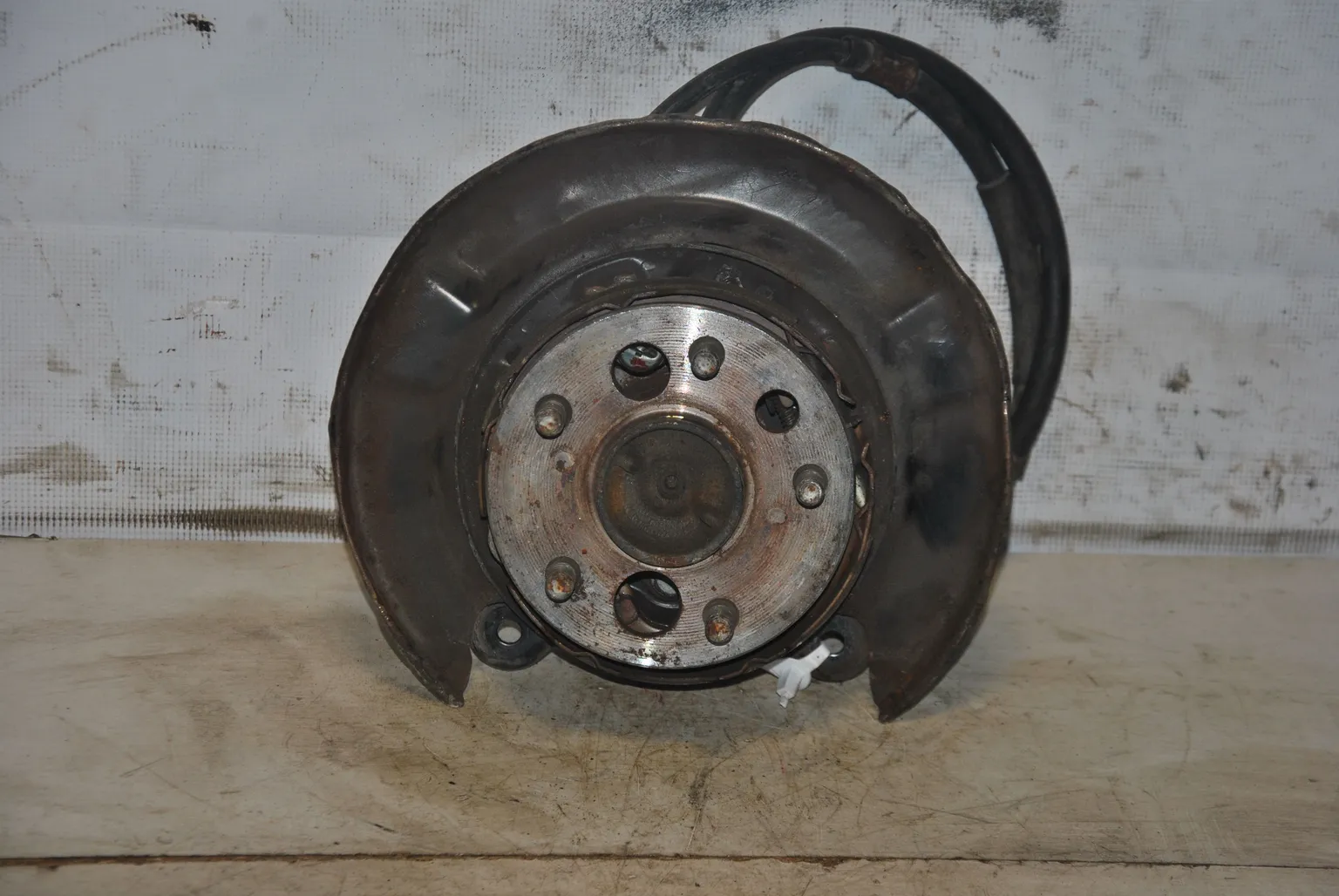 Ступица TOYOTA CAMRY AHV40 Зад Прав (Контрактный) 35017406