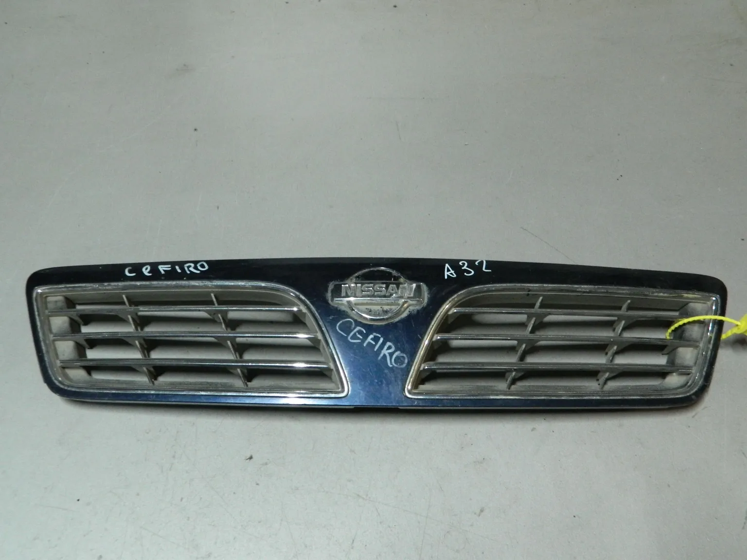 Решетка радиатора NISSAN CEFIRO A32 (Контрактный) 79773078