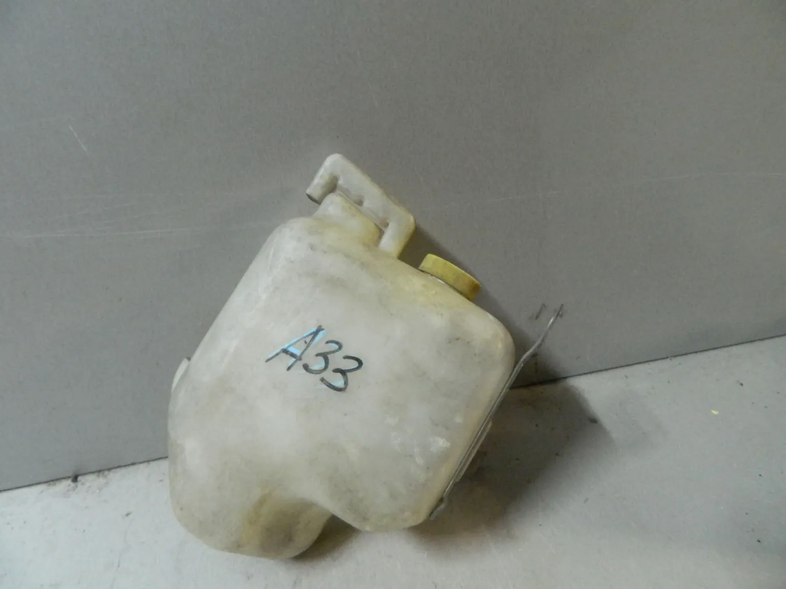 Расширительный бачок NISSAN CEFIRO A33 (Контрактный) 79591976