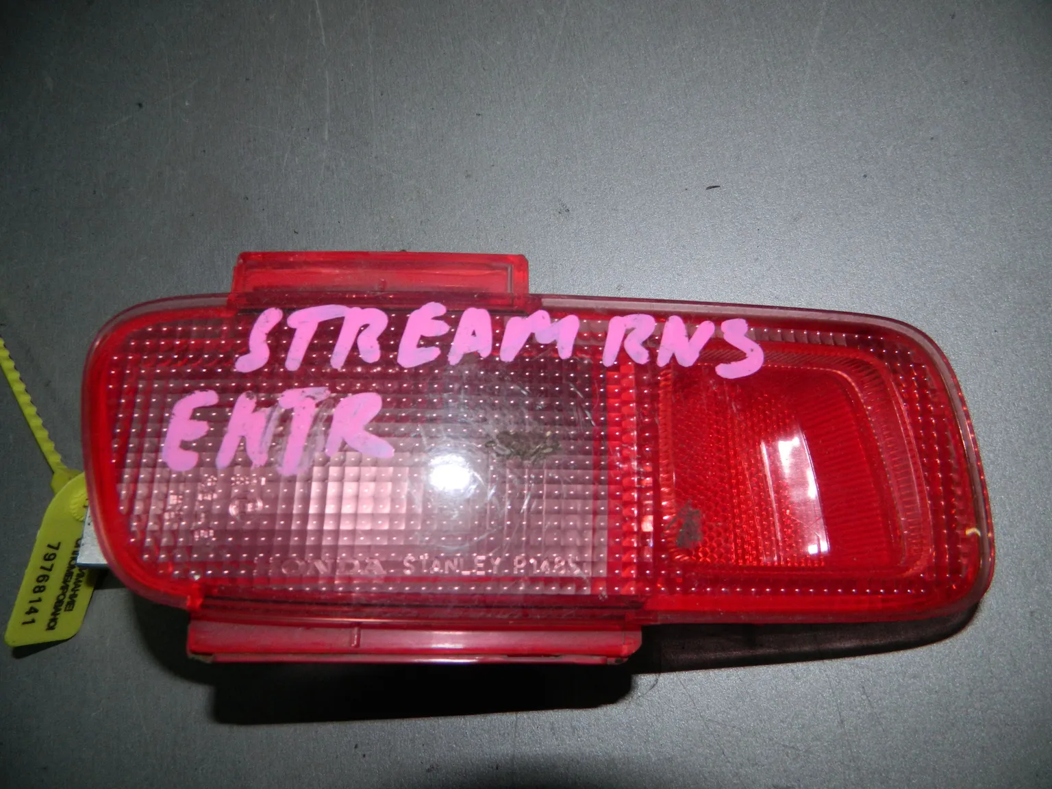 Фонарь HONDA STREAM RN1 Зад Лев 1485 (Контрактный) 79768141