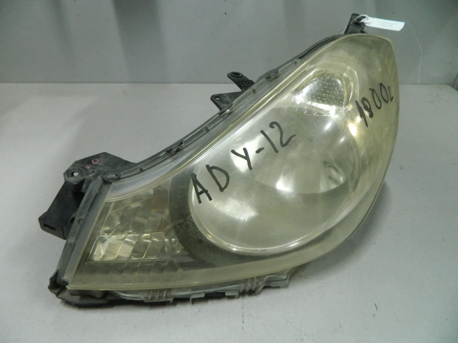 Фара NISSAN AD Y12 Перед Лев 1800 (Контрактный) 03344168