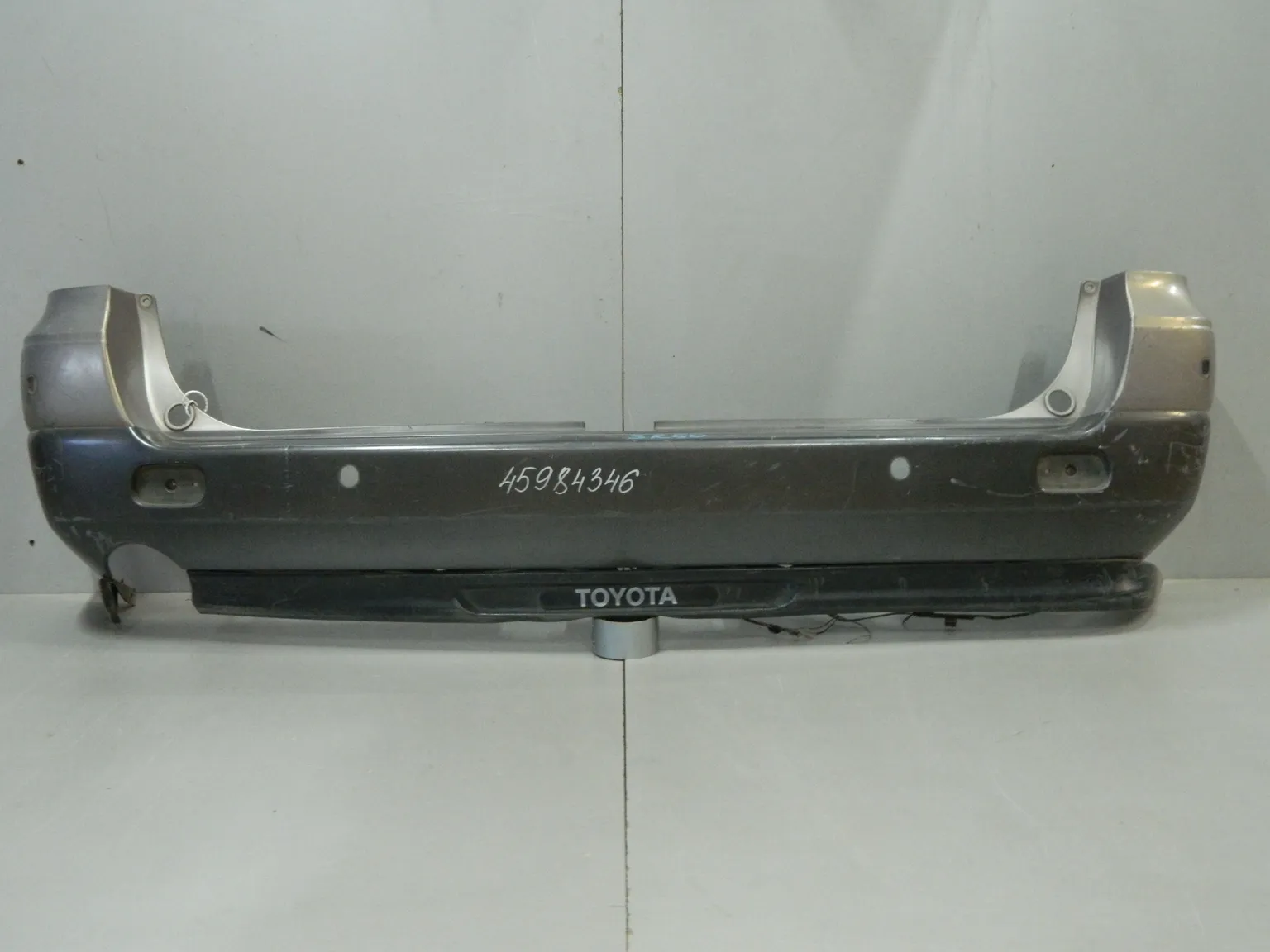 Бампер задний TOYOTA TOWN ACE NOAH SR40 (Контрактный) 45984346