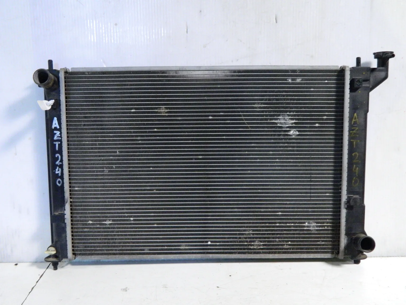 Радиатор ДВС TOYOTA ALLION AZT240 (Контрактный) 69586118