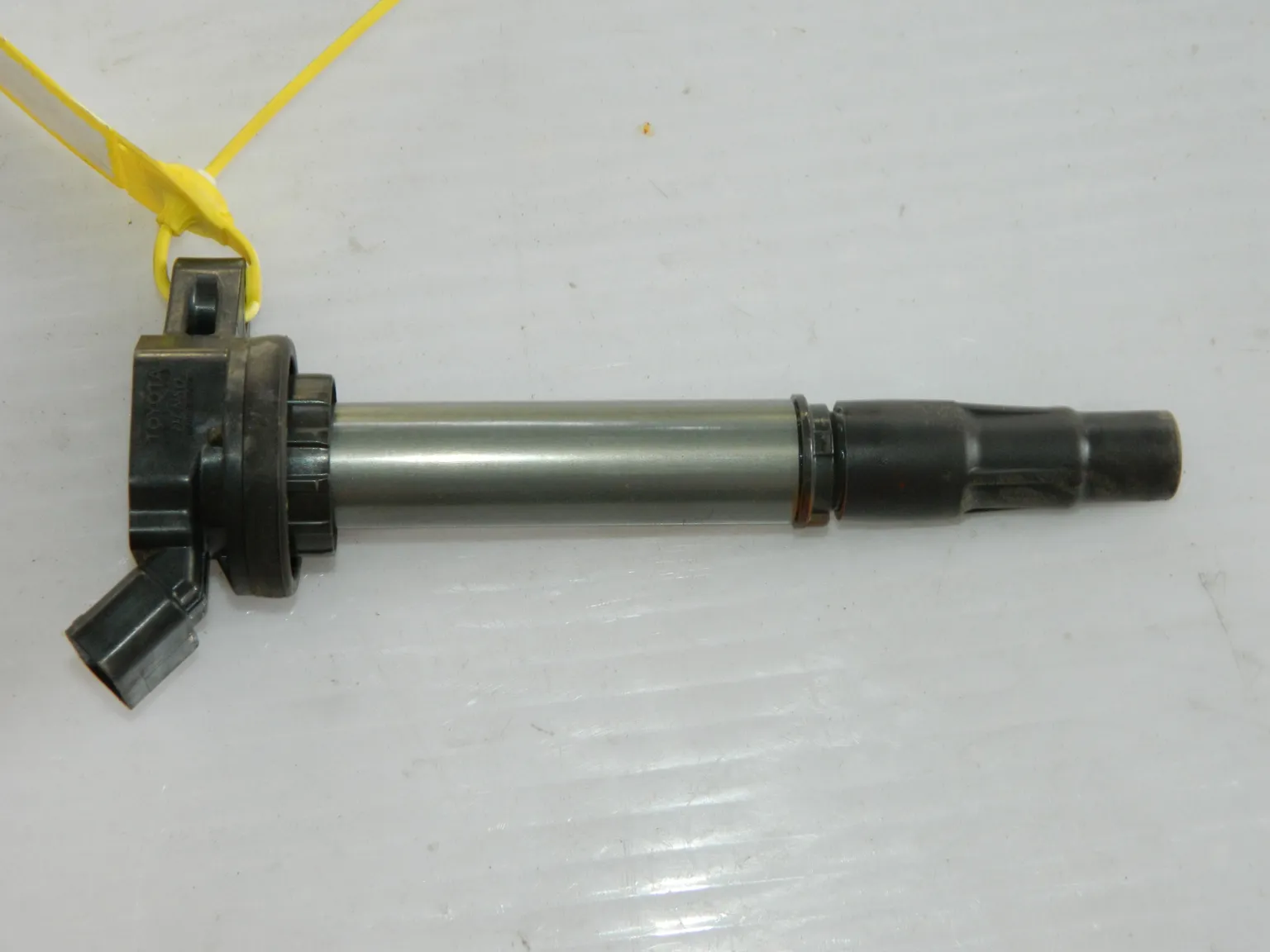 Катушка зажигания TOYOTA WISH 2ZRFAE (Контрактный) 40951110