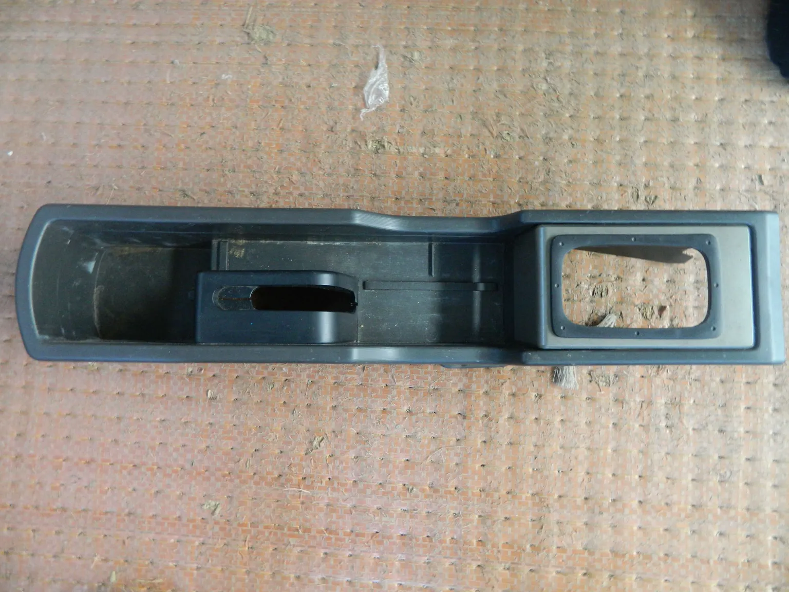 Консоль центральная (подлокотник) NISSAN X-TRAIL NT30 (Контрактный) 2071100040 969108H300