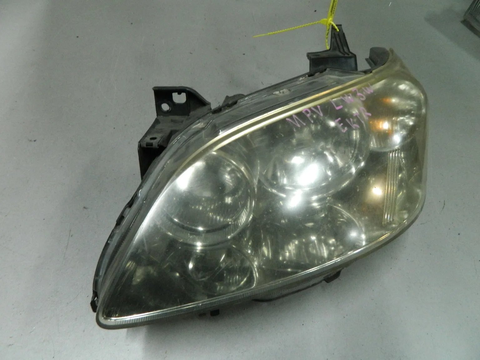 Фара MAZDA MPV LW3W Перед Лев 3811 (Контрактный) 64492711
