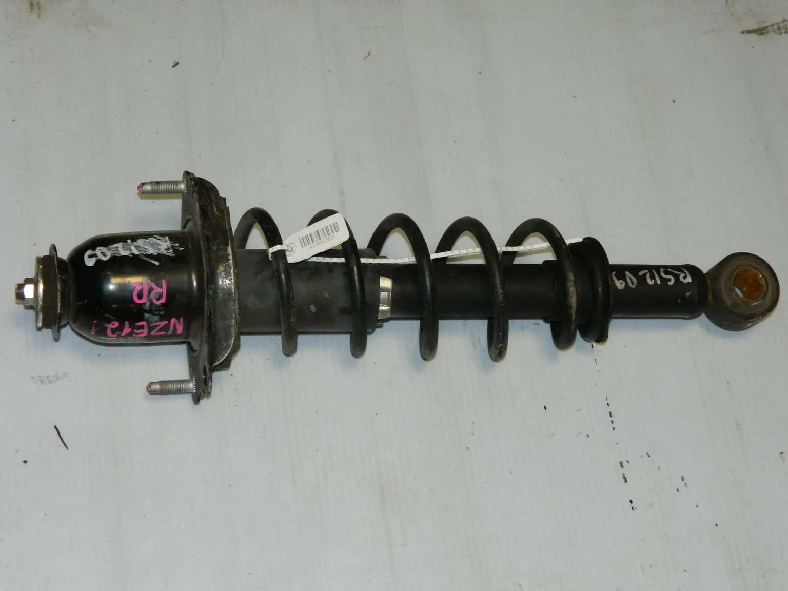 Стойка подвески TOYOTA COROLLA FIELDER NZE121 Зад Прав (Контрактный) 45989265