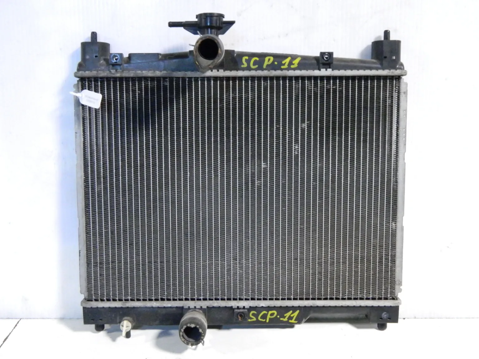 Радиатор ДВС TOYOTA PLATZ SCP11 (Контрактный) 69586106