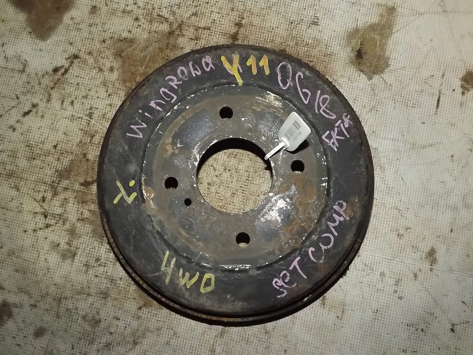 Барабан тормозной NISSAN WINGROAD Y11 Зад (Контрактный) 35017109