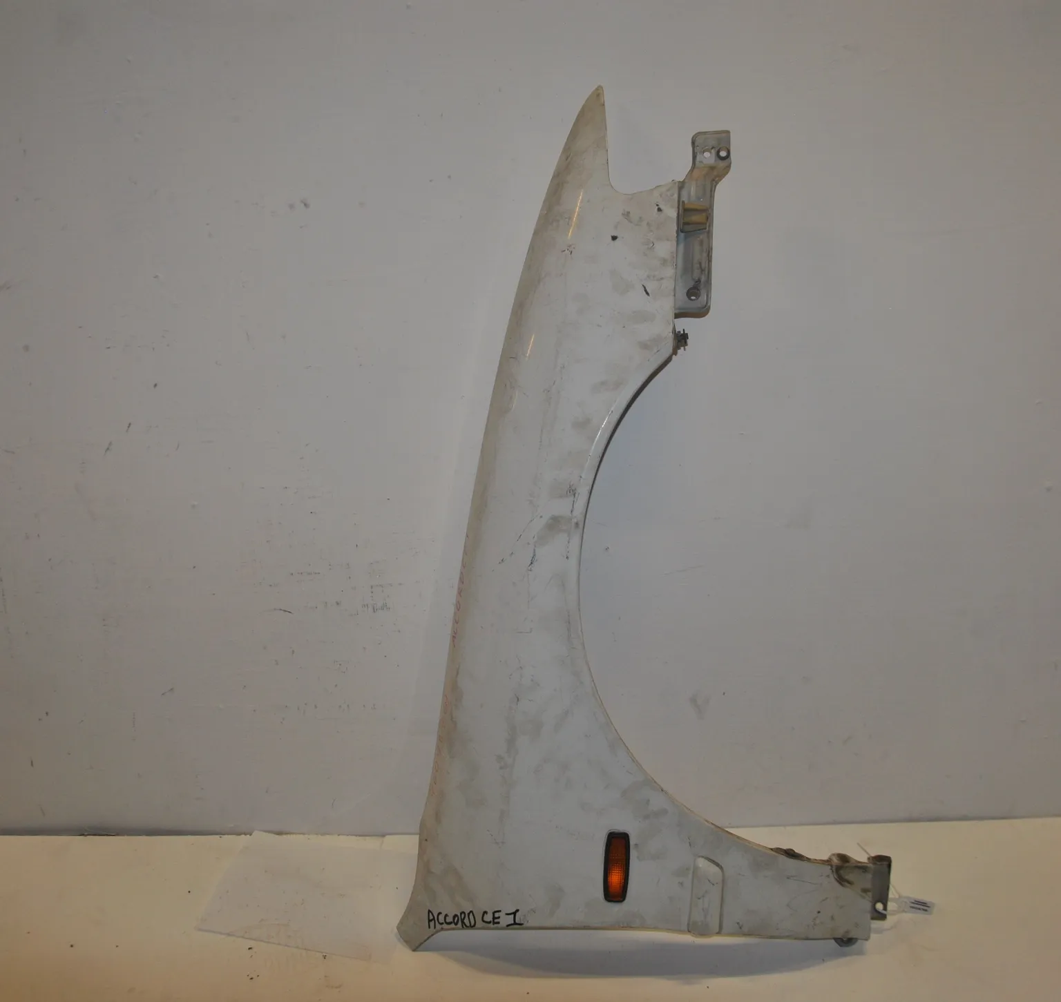 Крыло HONDA ACCORD CE3 Перед Прав (Контрактный) 46098770