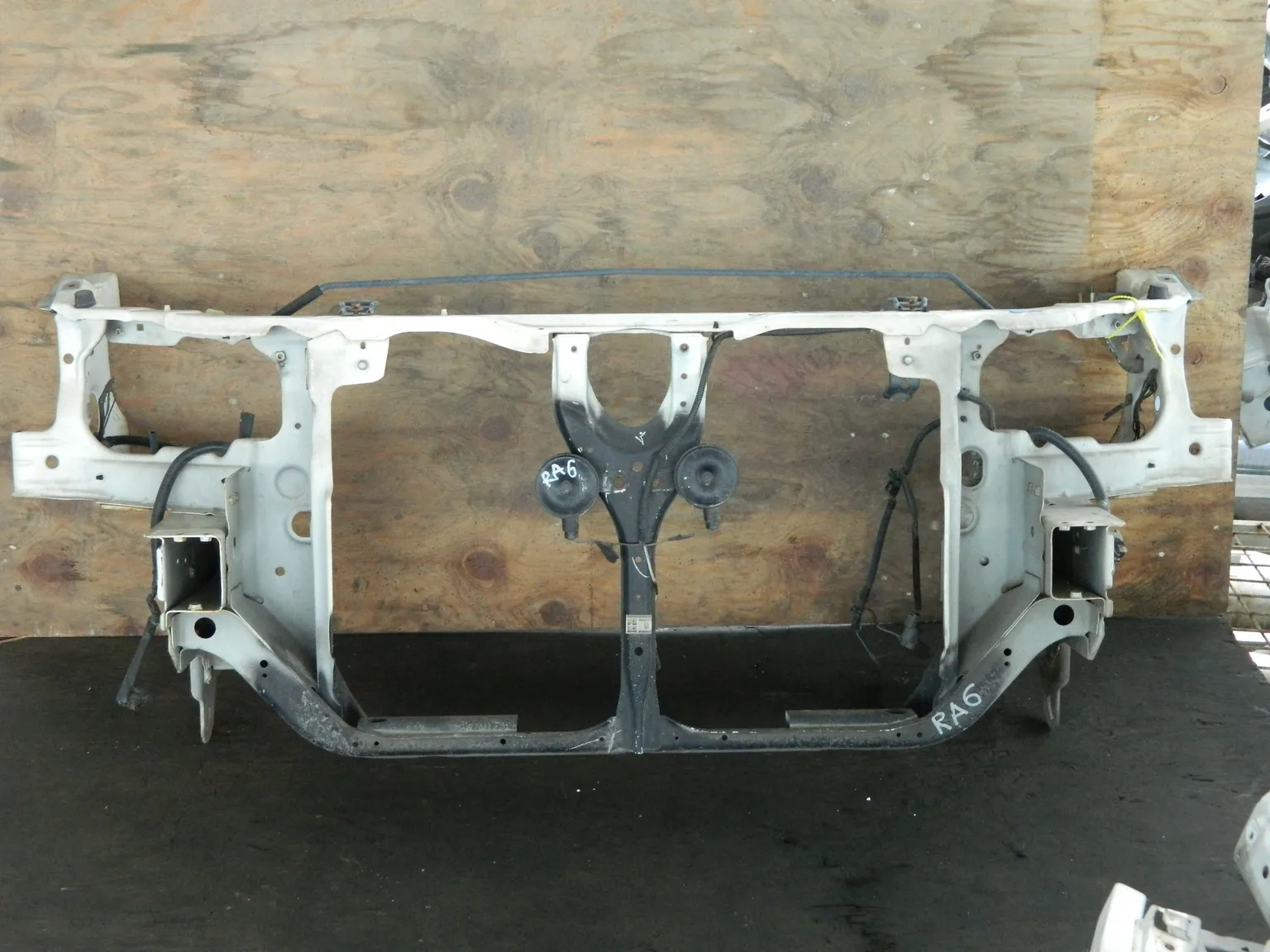 Рамка радиатора HONDA ODYSSEY RA6 (Контрактный) 94584295