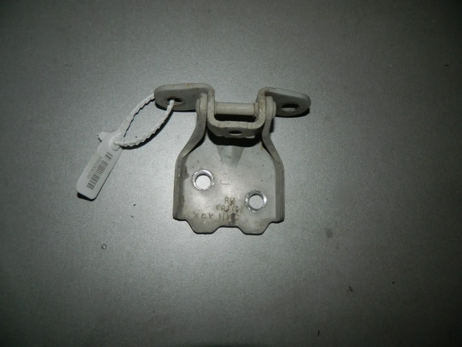 Петля двери HYUNDAI ACCENT LC Перед Прав Верх (Б/У) 35020020