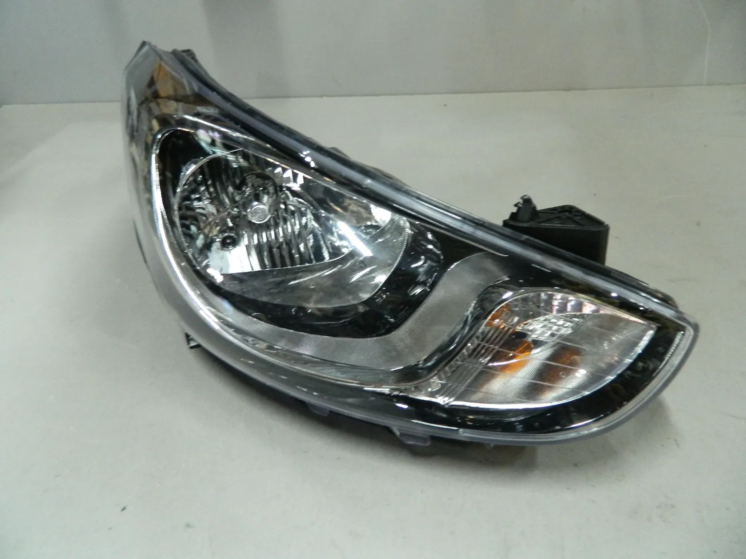 Фара JORDEN JH02ACT11001AR HYUNDAI SOLARIS Перед Прав 921024L000