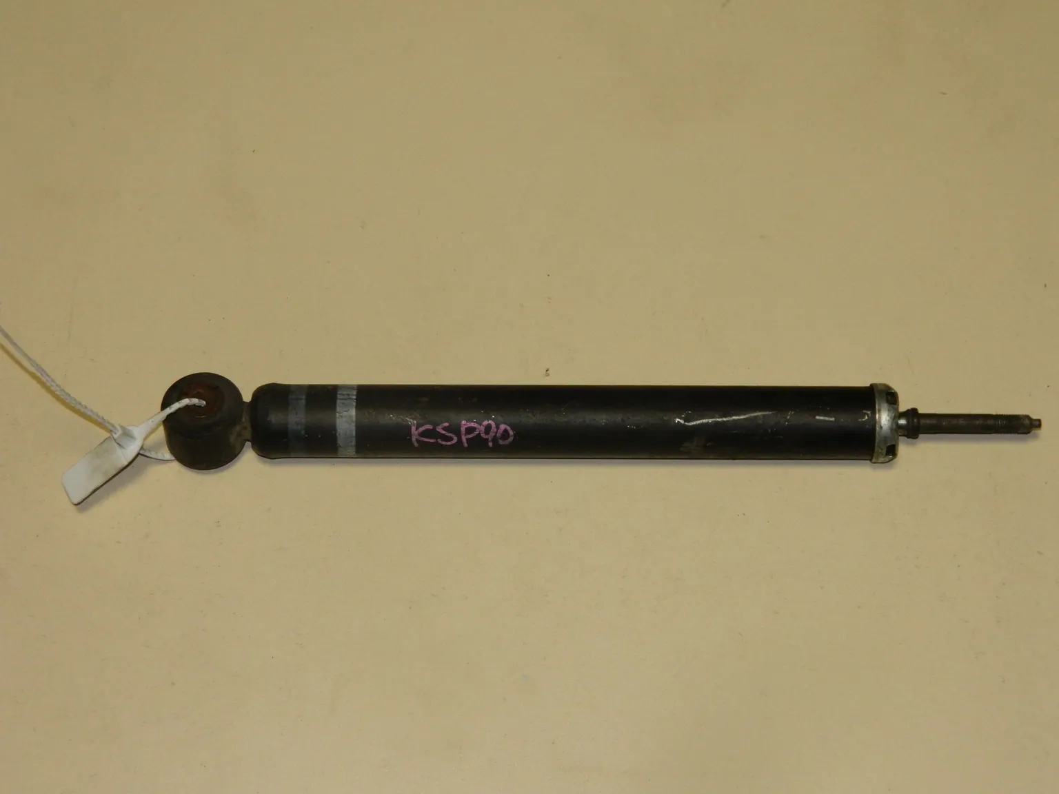 Амортизатор TOYOTA VITZ KSP90 Зад (Контрактный) 45992044