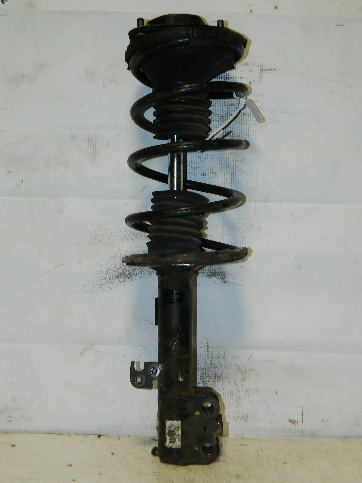 Стойка подвески TOYOTA VISTA SV50 Перед Лев (Контрактный) 45989574