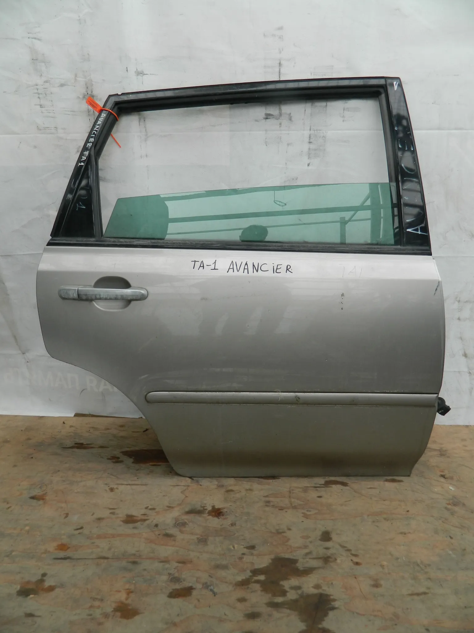 Дверь HONDA AVANCIER TA1 Зад Прав (Контрактный) 72355623