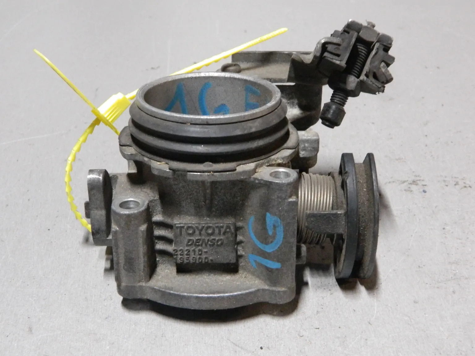 Дроссельная заслонка TOYOTA 1GFE (Контрактный) 79780410