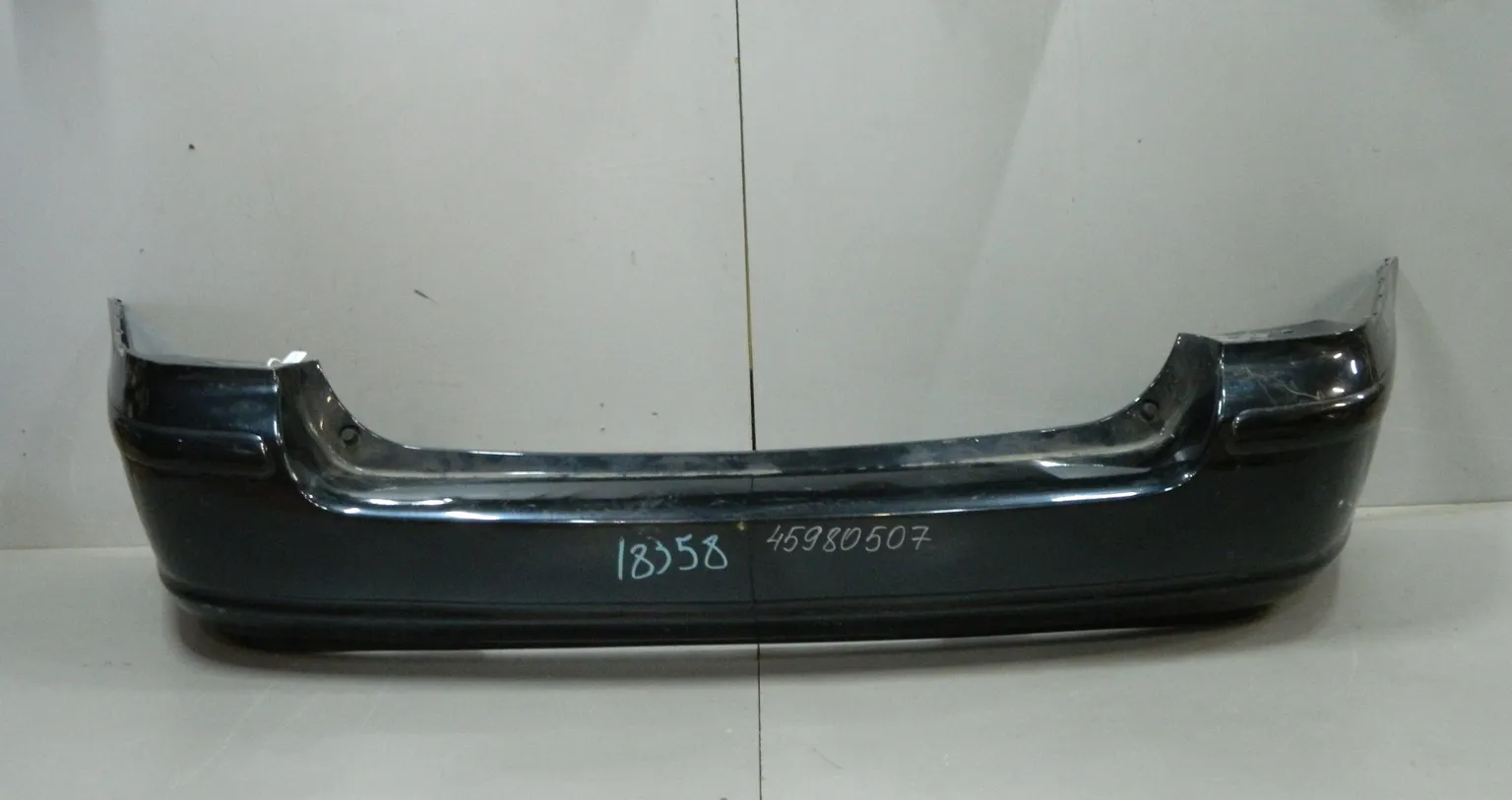Бампер задний TOYOTA AVENSIS AZT251 (Контрактный) 45980507