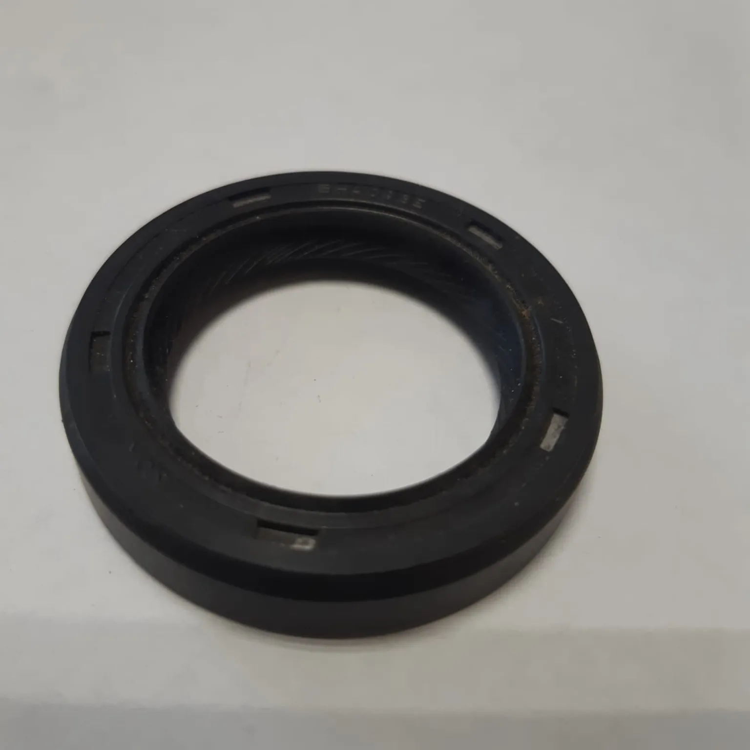 Сальник NOK BH4093E HONDA Prelude,Civic 29x43x8 91213PR3004