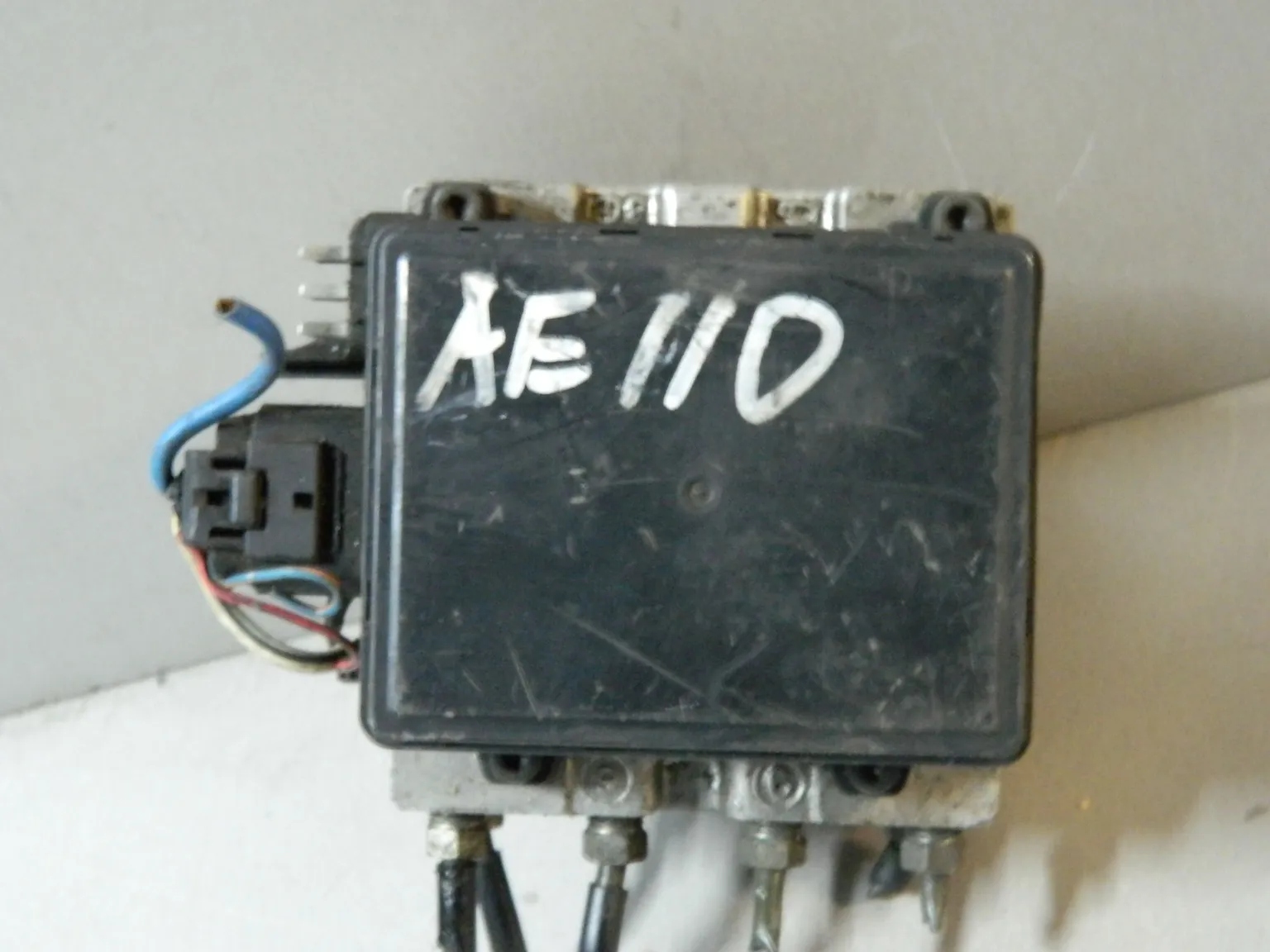 Блок ABS TOYOTA COROLLA AE110 (Контрактный) 81532923