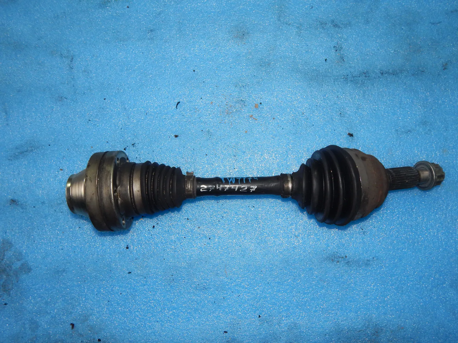 Привод VOLKSWAGEN TOUAREG 7L7 Перед (Контрактный) 2747427