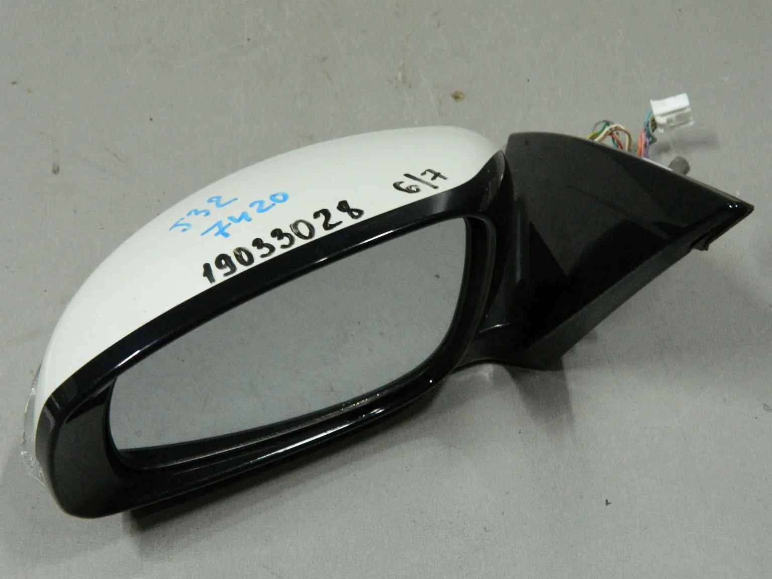 Зеркало NISSAN TEANA J32 Перед Лев (Контрактный) 19033028