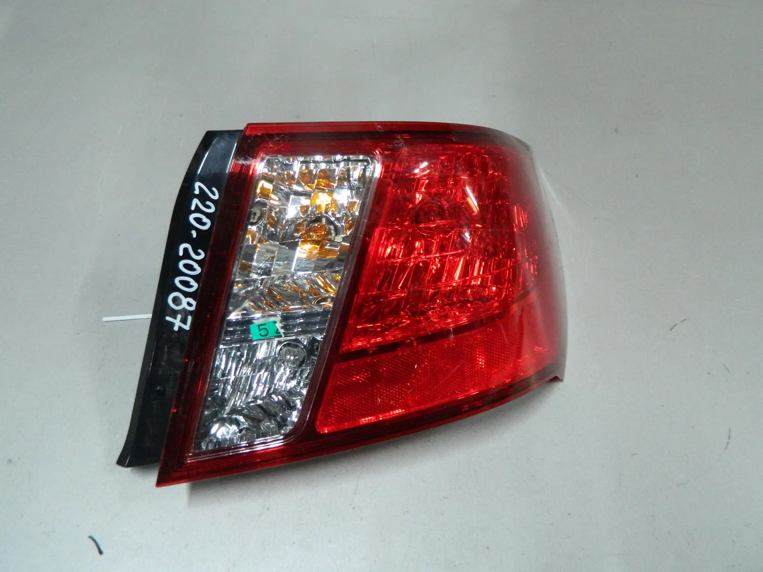 Фонарь SUBARU IMPREZA GE6 Зад Прав (Контрактный) 68000248