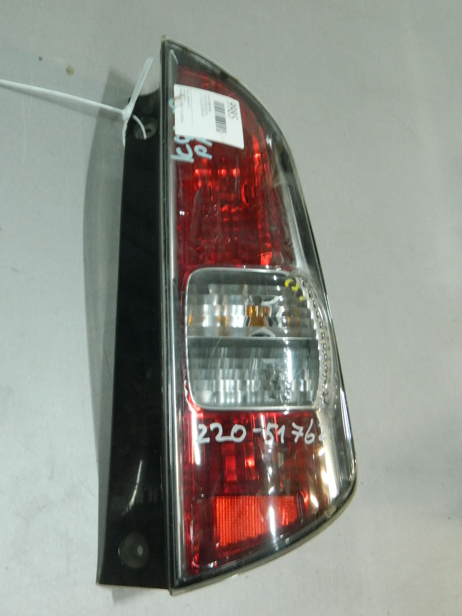 Фонарь TOYOTA PASSO KGC10 Задн Прав (Контрактный) 03344290